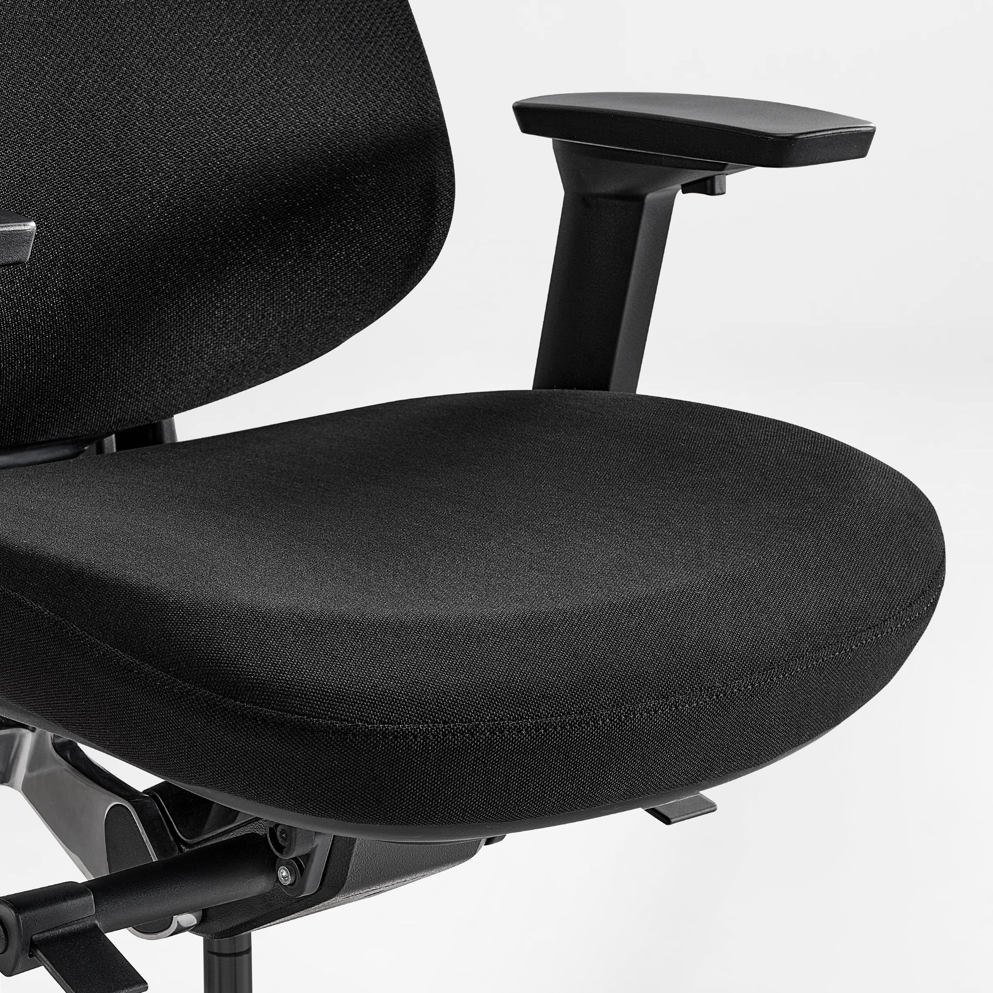 Ergonomic Office Chair - Mesh Modern Silhouette Smart Adjustability
