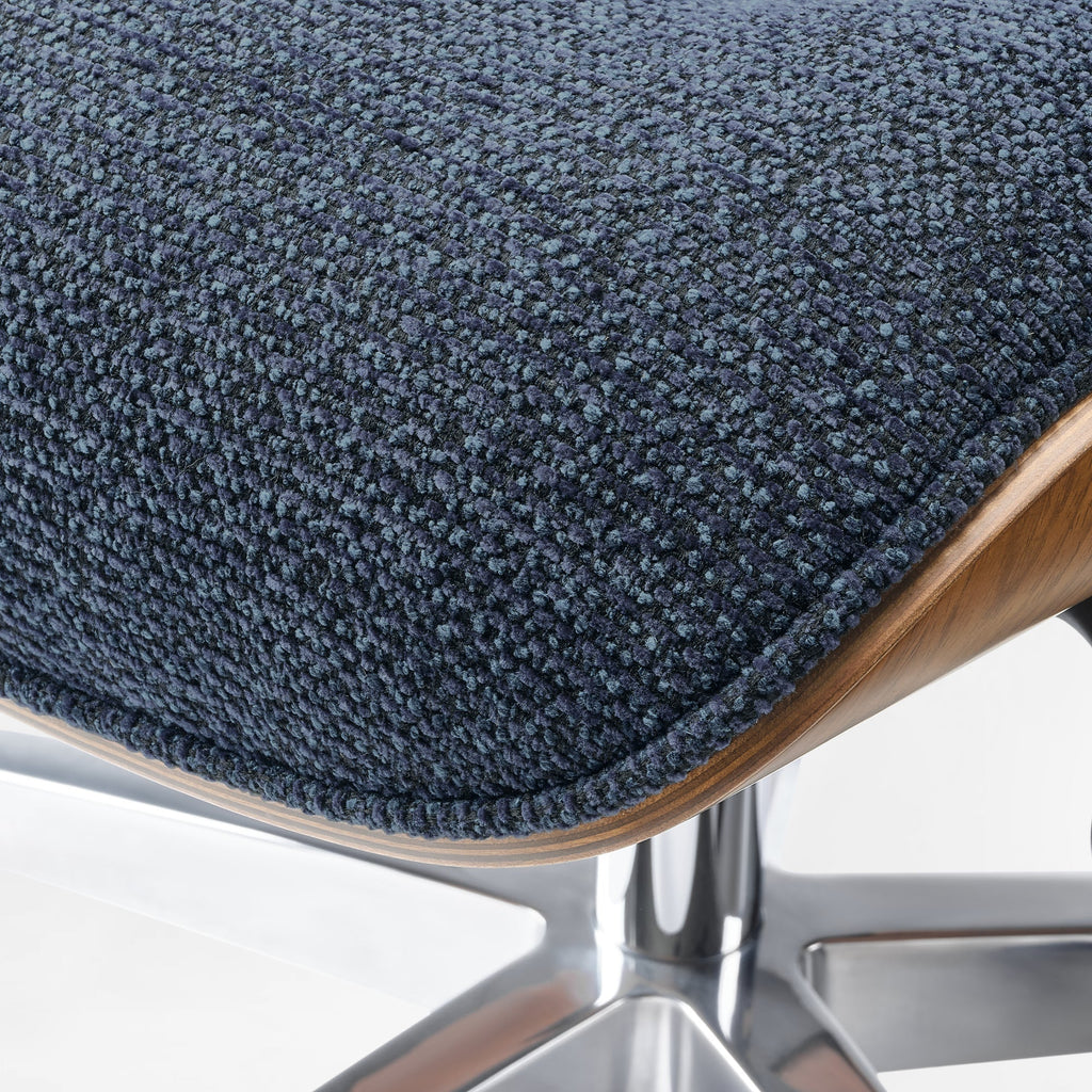 Genuine Leather Executive Office Chair - Classic Ergonomic Design