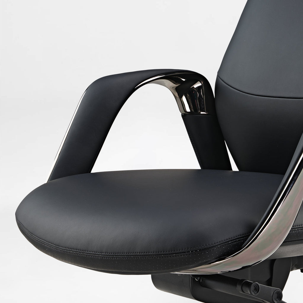Napa Leather Executive Office Chair - Fully Adjustable