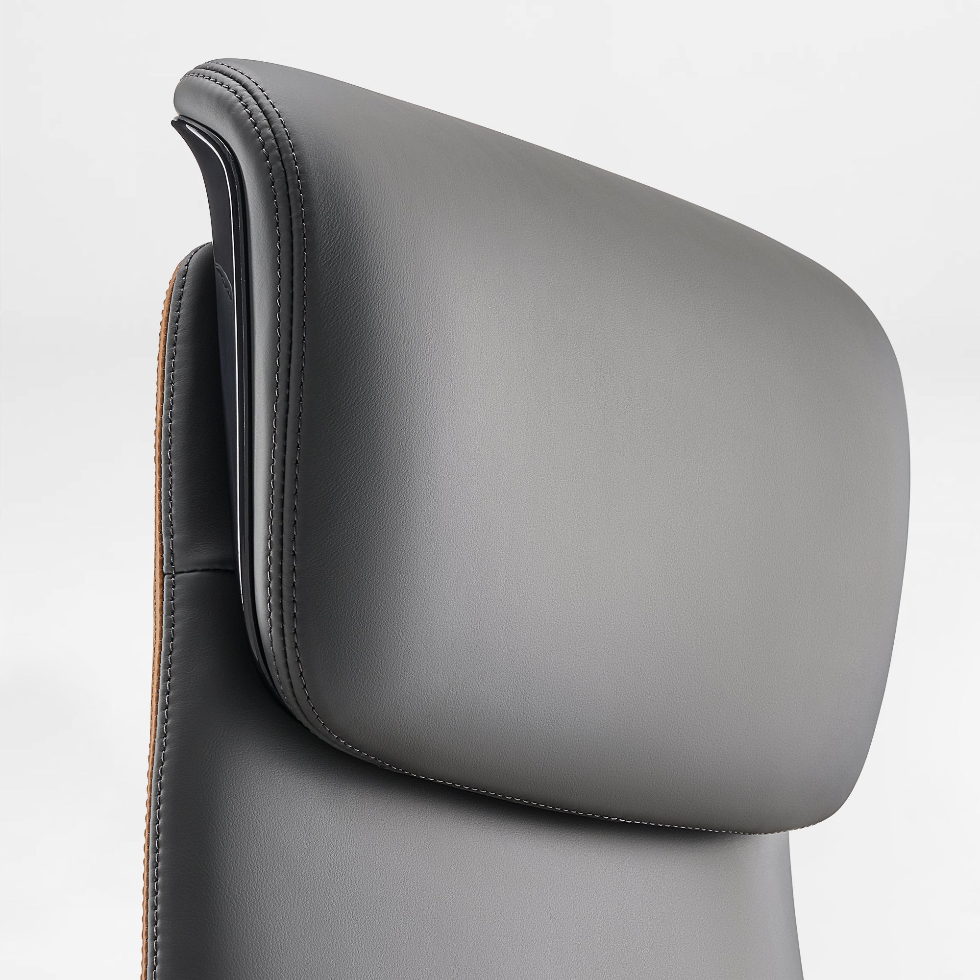 Genuine Leather Executive Office Chair - Butterfly Design High Back
