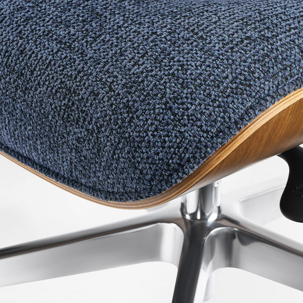 Genuine Leather Executive Office Chair - Classic Ergonomic Design