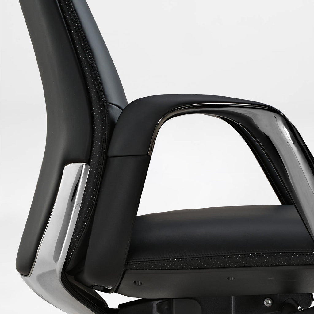 Napa Leather Executive Office Chair - Fully Adjustable
