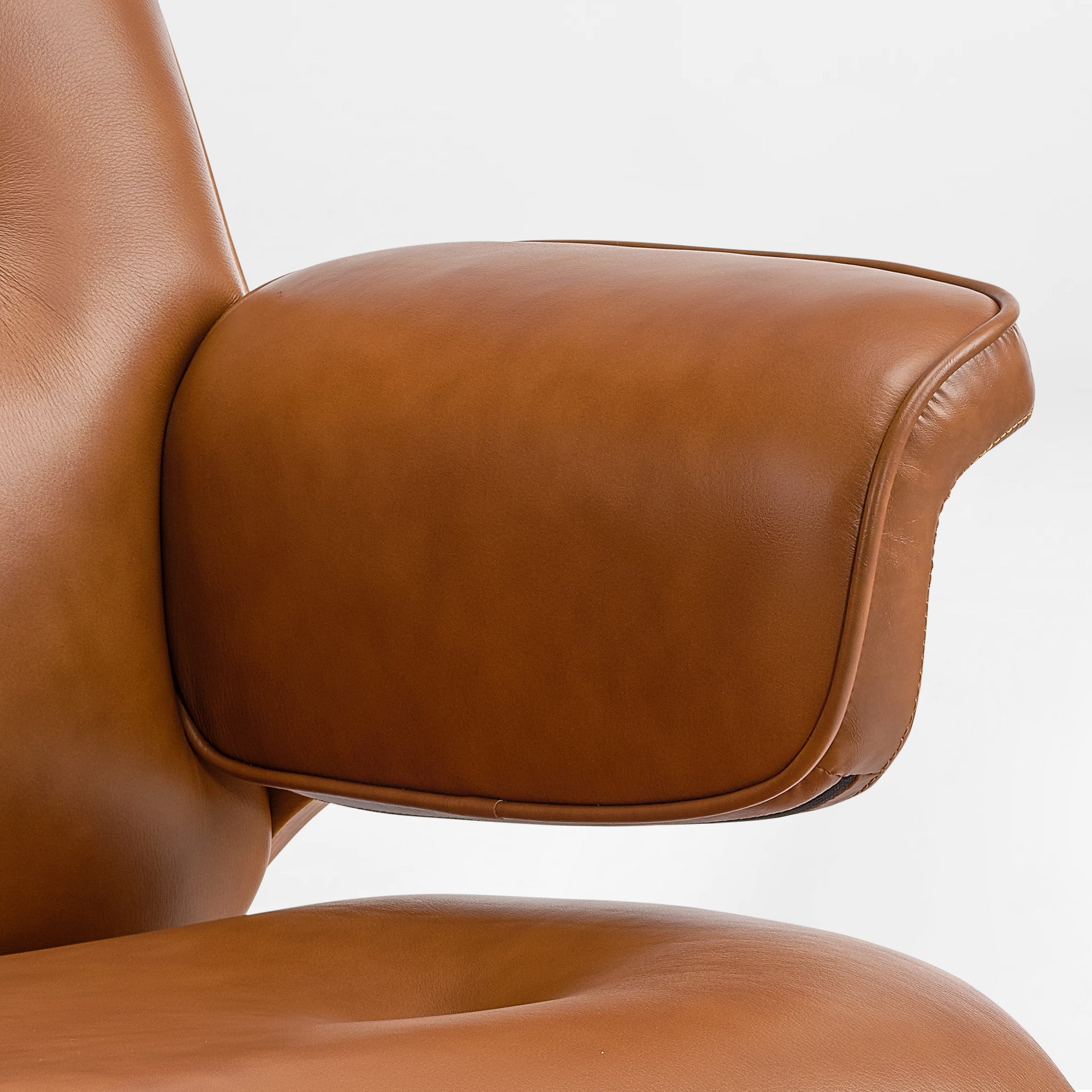 Genuine Leather Executive Office Chair - Classic Ergonomic Design