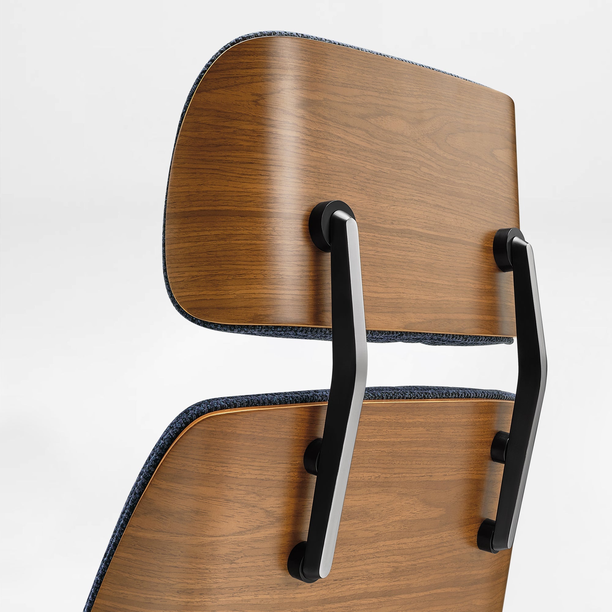 Genuine Leather Executive Office Chair - Classic Ergonomic Design