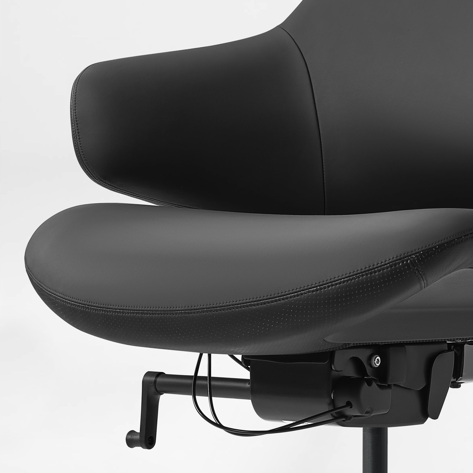 Napa Leather Executive Chair - Soft Curves Upholstered Frame