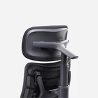 Dynamic Ergonomic Office Chair with Chip-Controlled Adaptive Backrest