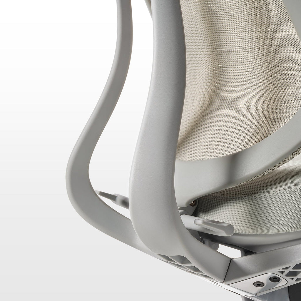 Ergonomic Office Chair - Mesh Modern Silhouette Smart Adjustability
