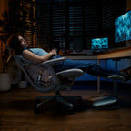 Dynamic Ergonomic Office Chair with Chip-Controlled Adaptive Backrest