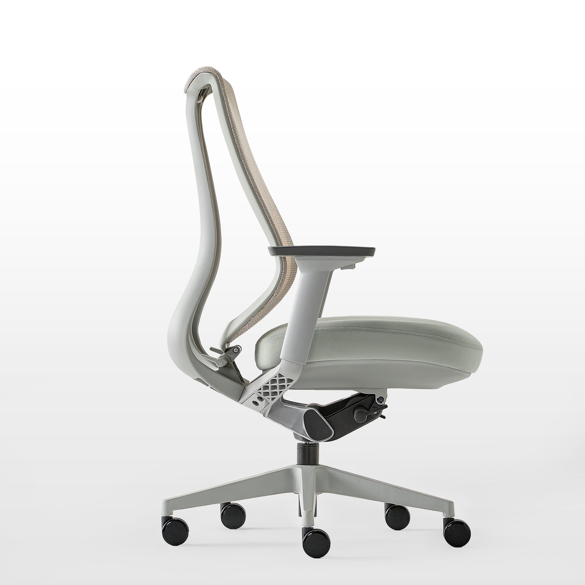 Ergonomic Office Chair - Mesh Modern Silhouette Smart Adjustability