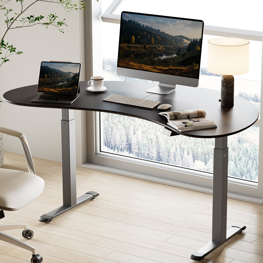 Curved Standing Desk (70x39)